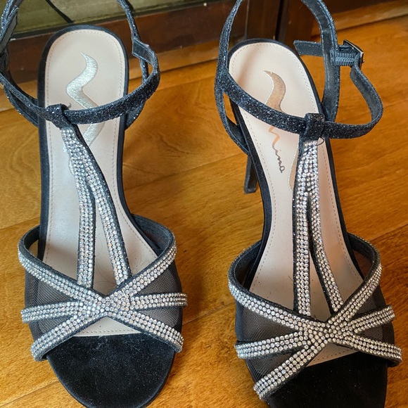 Nina Black/silver Dress Heels, size 7M - Picture 1 of 7